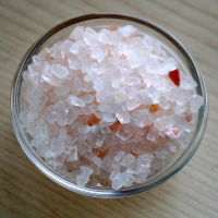 Himalayan-Crystal-Salt,-Spice-Rose