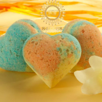 bath-hearts-in-different-scents
